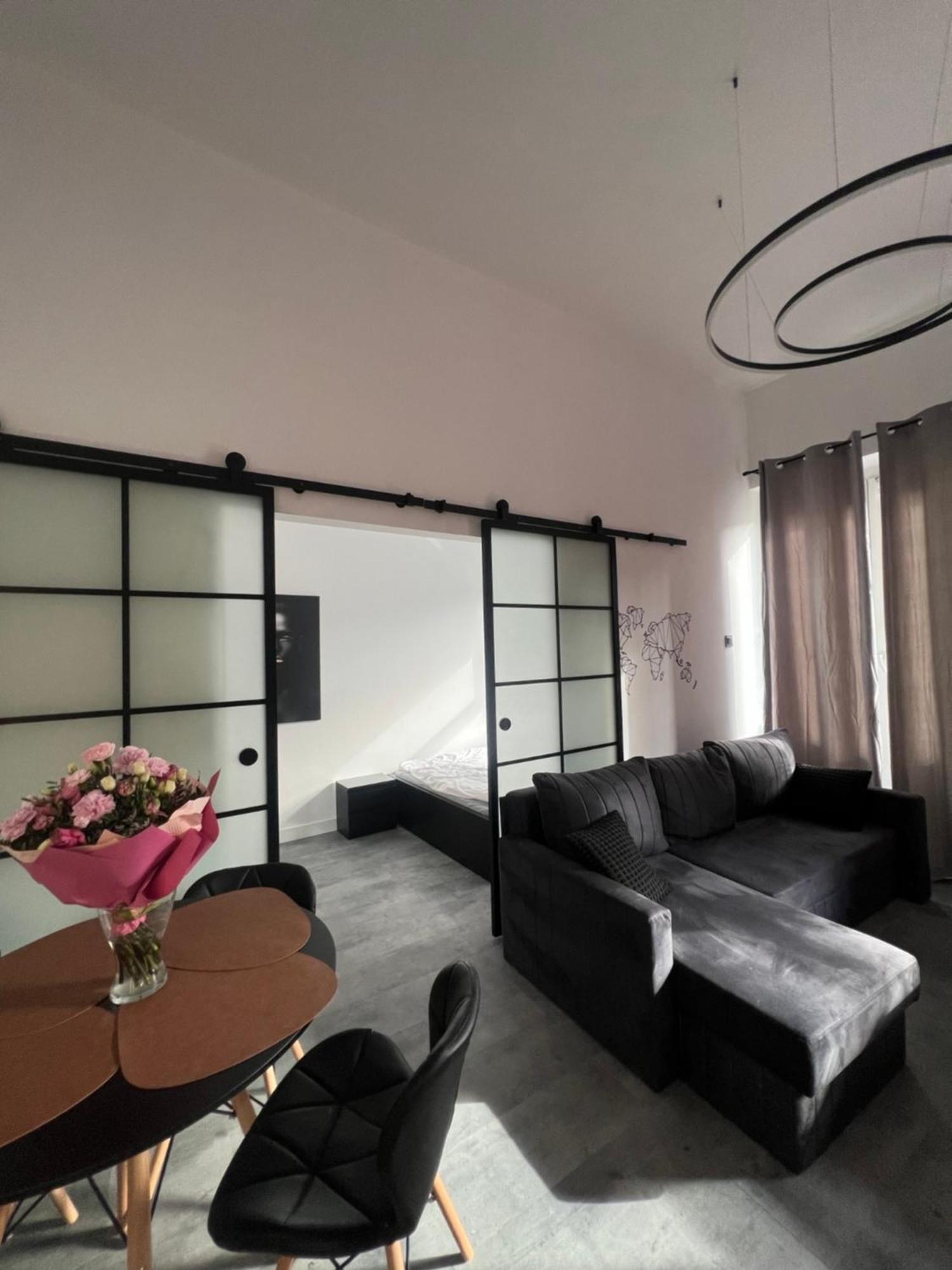 Loft W Centrum Z Jacuzzi ヴロツワフ エクステリア 写真
