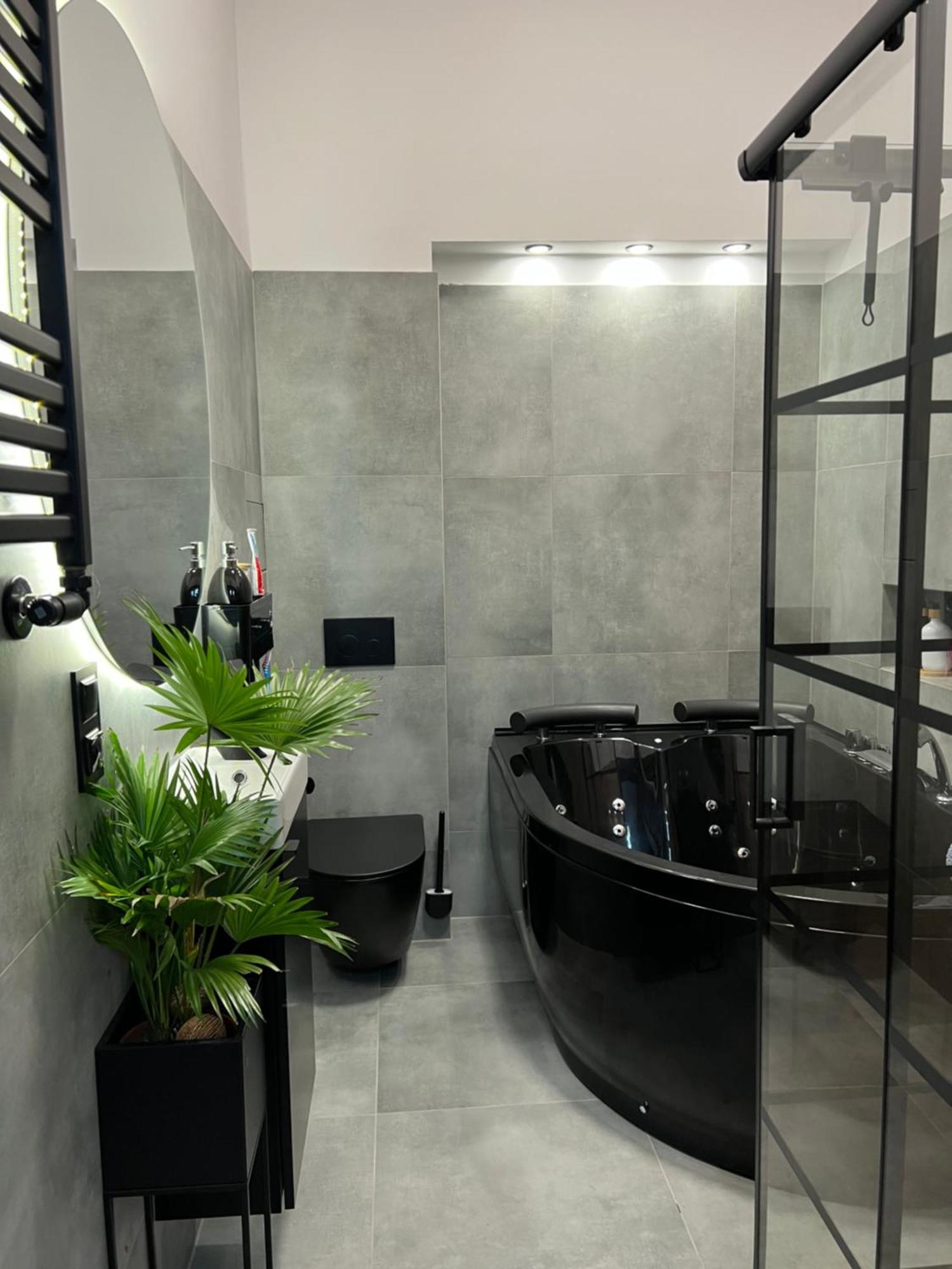 Loft W Centrum Z Jacuzzi ヴロツワフ エクステリア 写真